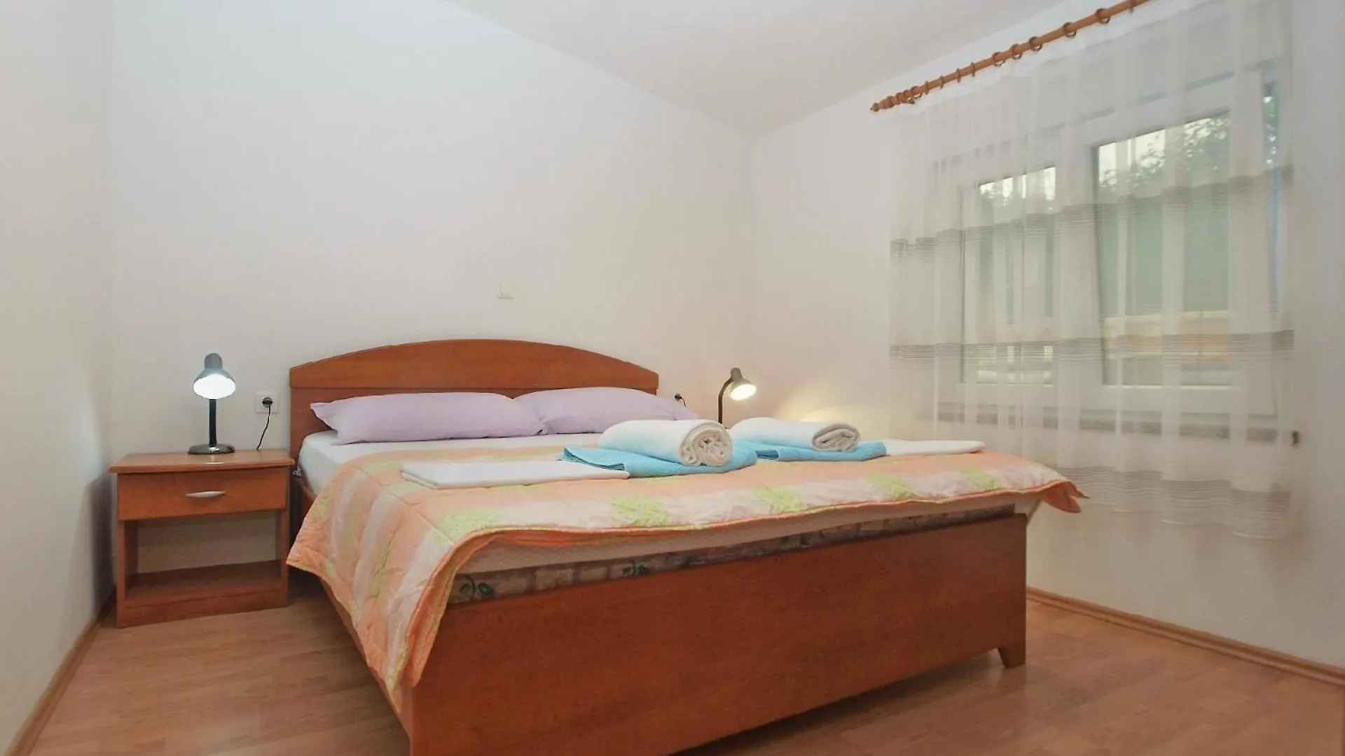 Ferienwohnung Fuer 4 Personen Ca 45 Qm In Liznjan, Istrien Suedkueste Von Istrien
